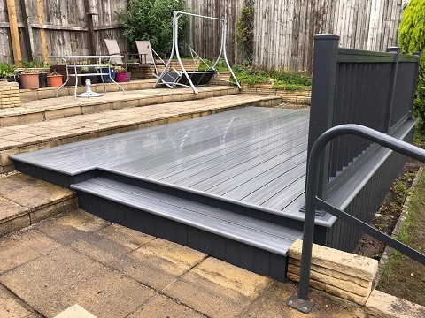 Wakefield installation for decking